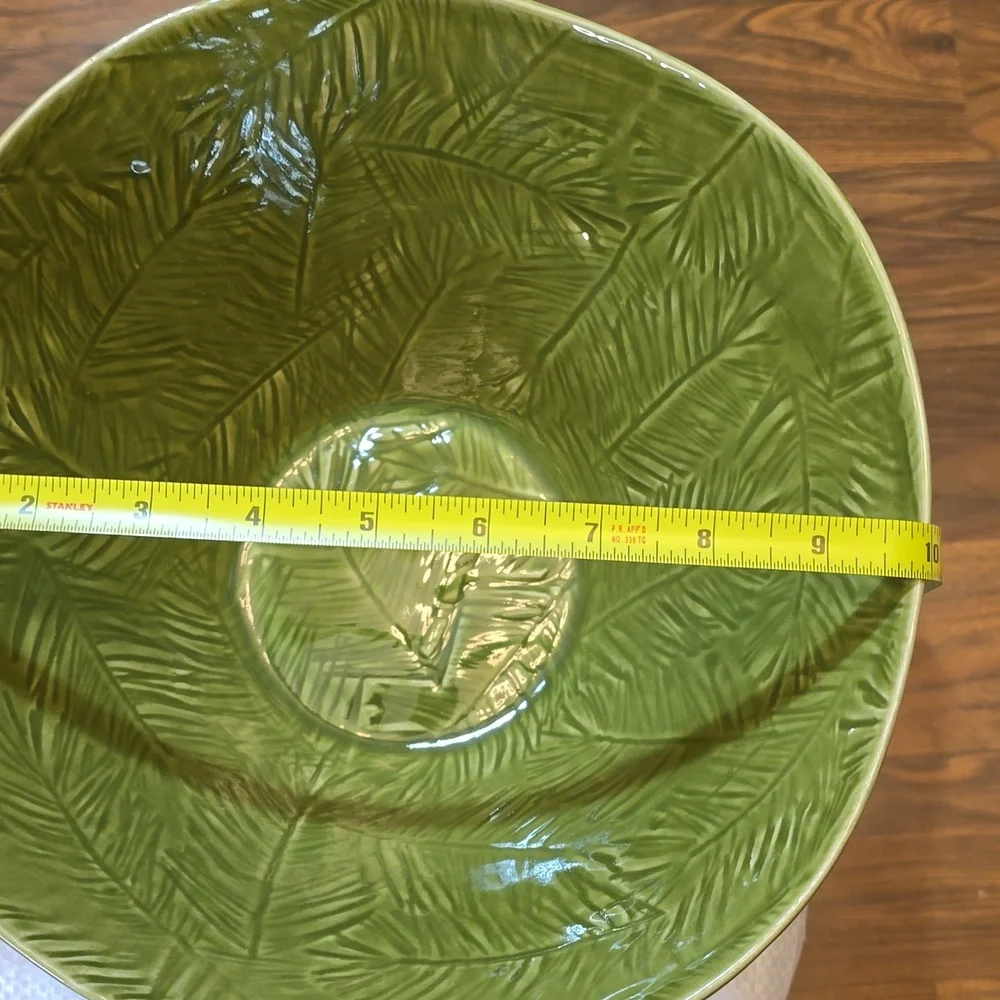 Crate & Barrel Marin Pine Serving Bowl Green Salad Bowl Dish